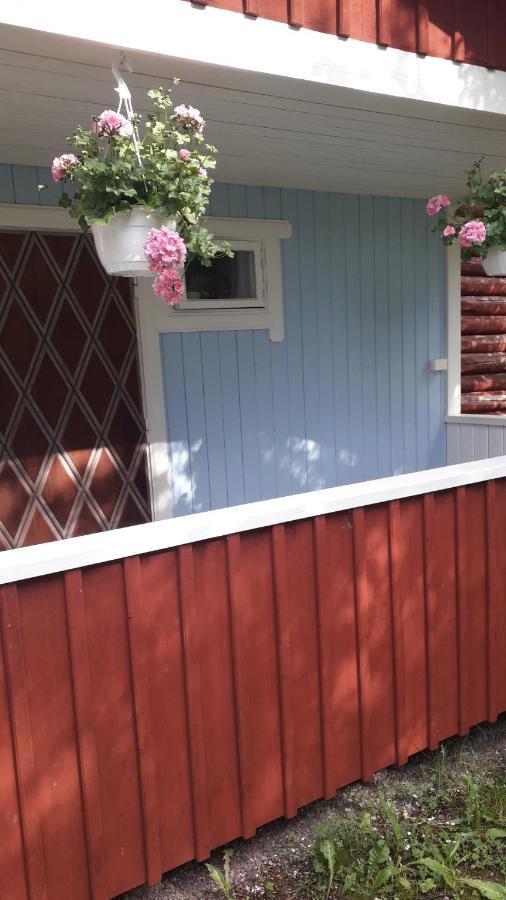 Draenggardens Stuga Pa Genuin Raettviksgard Boda  Ngoại thất bức ảnh